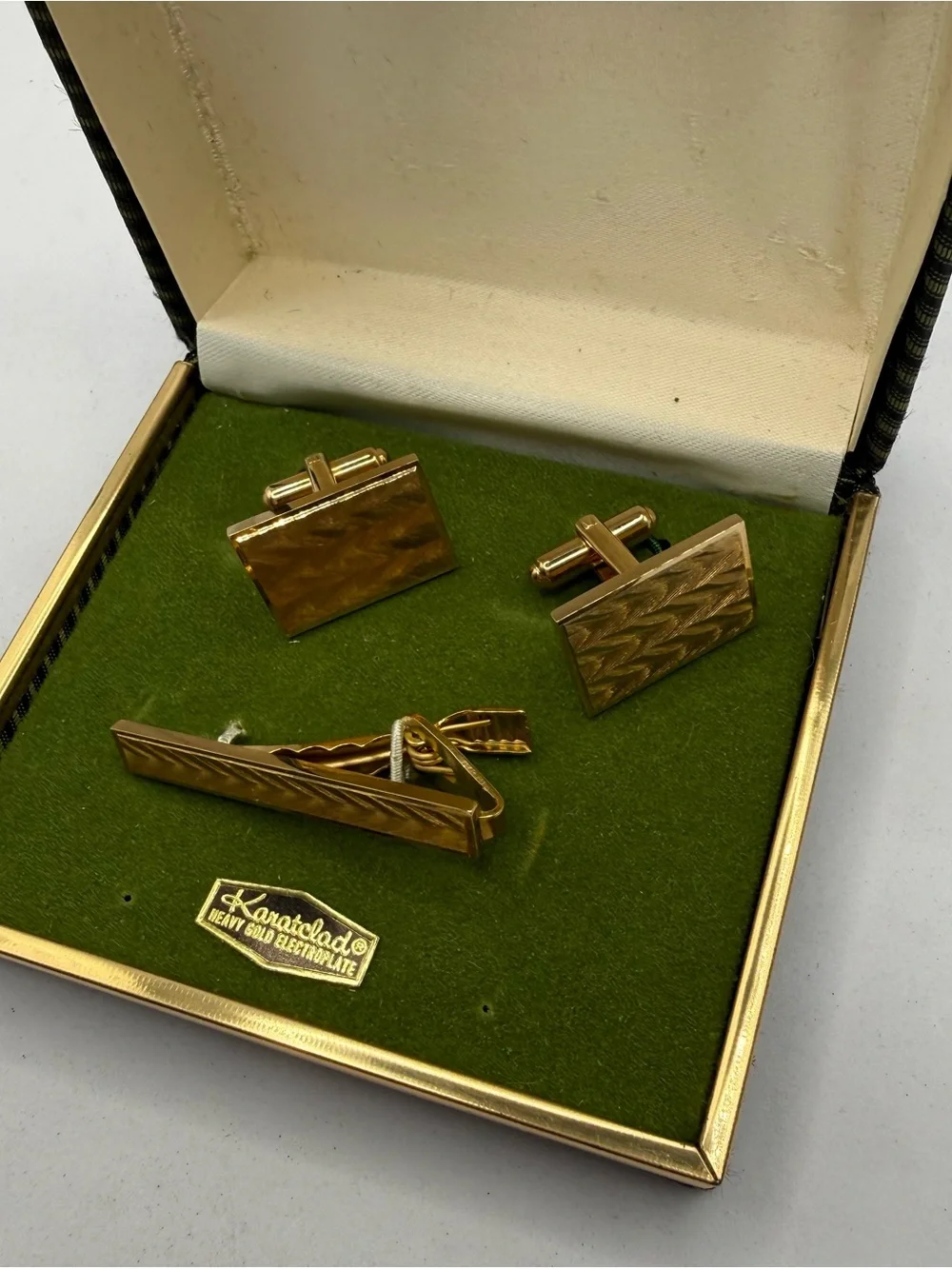 14k Gold Electroplated Cufflinks and Tie Clip Set